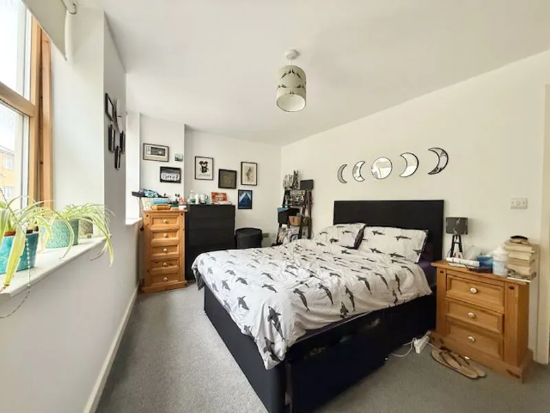 Hendre Road, London SE1 5NH, photo 4
