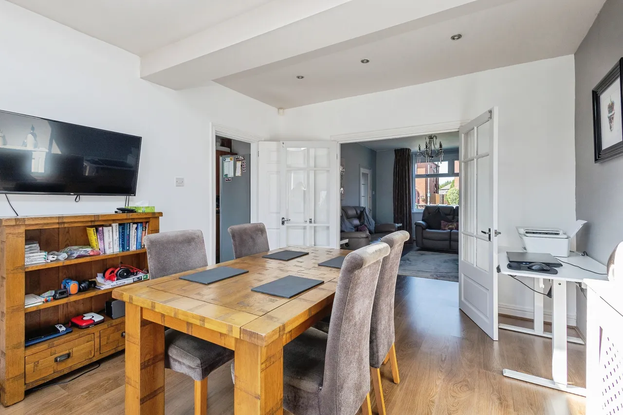 Chesney Avenue, Oldham, OL9, photo 8