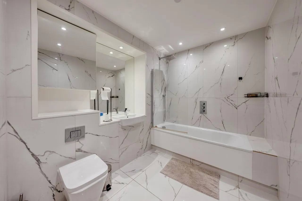 Silvocea Way, London, E14, photo 13