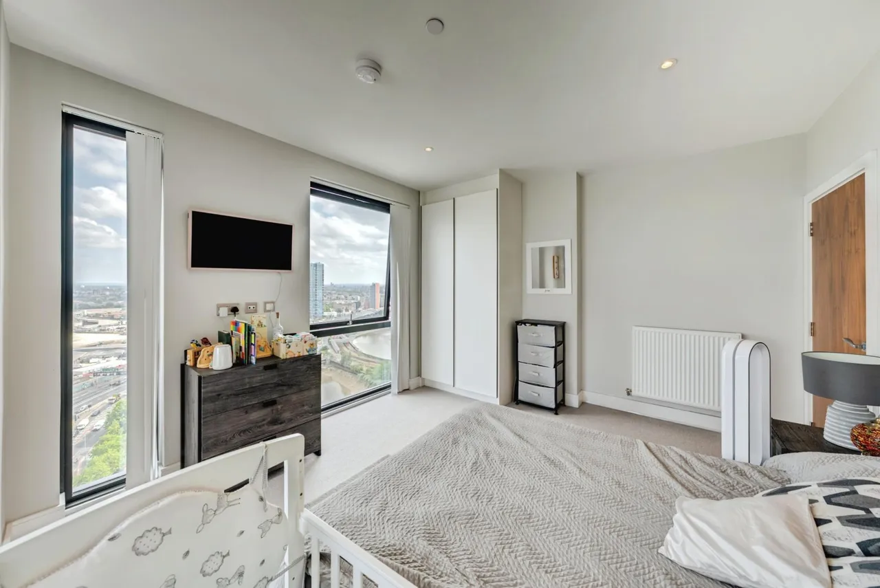 Silvocea Way, London, E14, photo 12