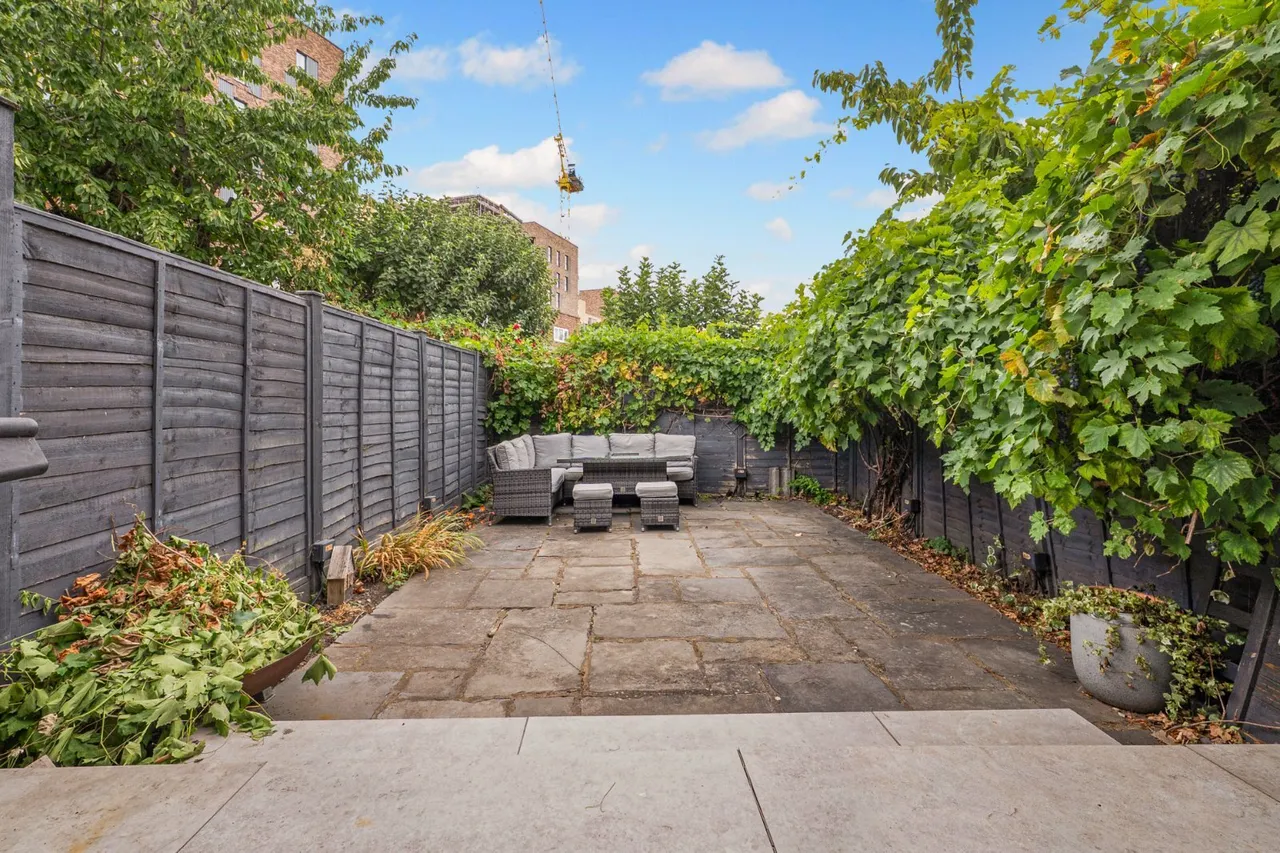 Wimbledon Road, London, SW17, photo 16