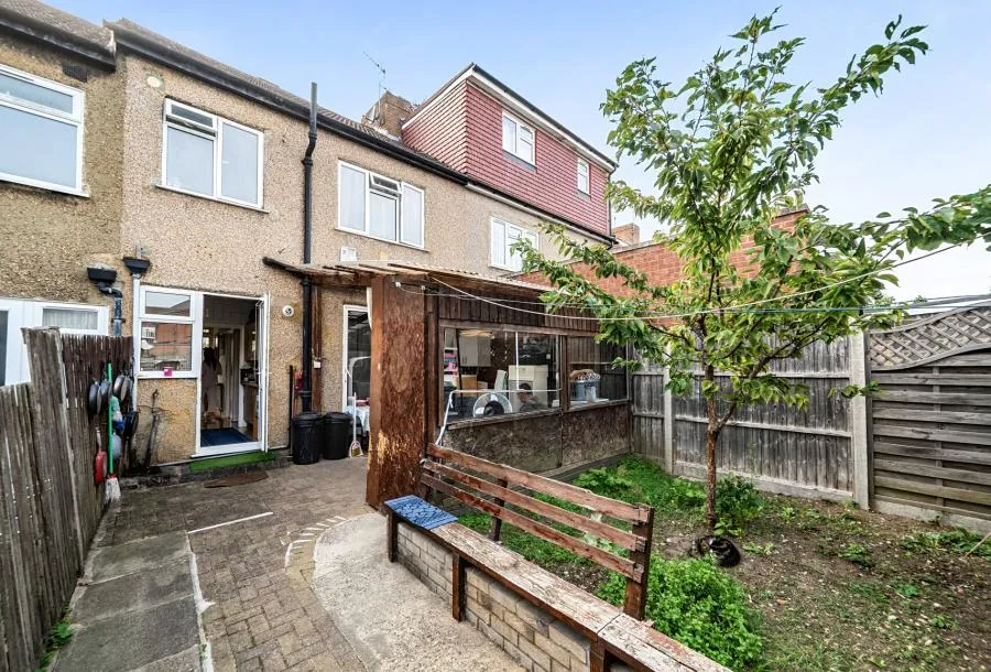 Turner Road, Edgware, HA8, photo 11