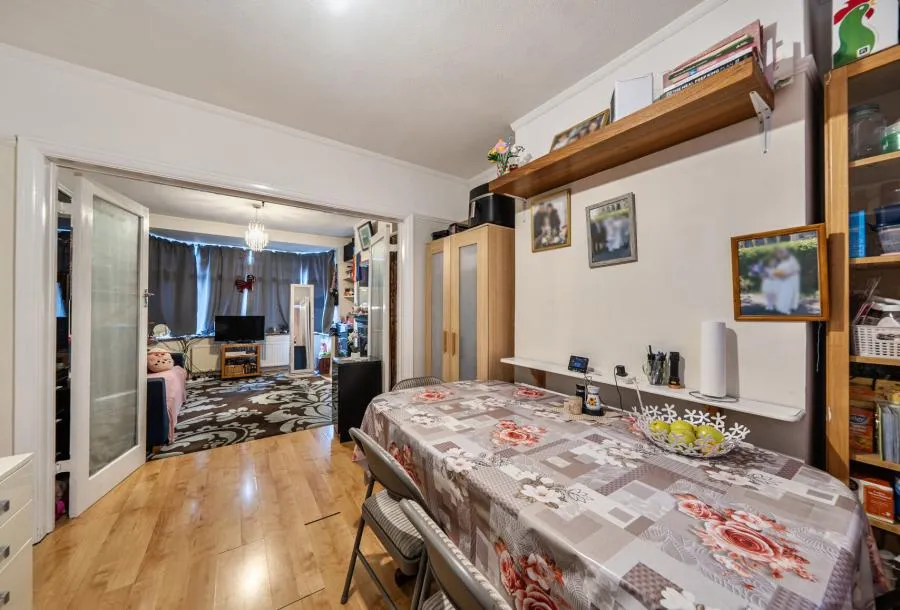 Turner Road, Edgware, HA8, photo 4