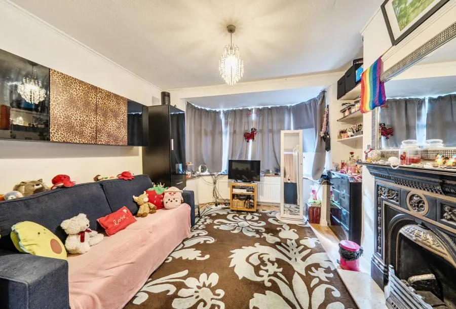 Turner Road, Edgware, HA8, photo 3