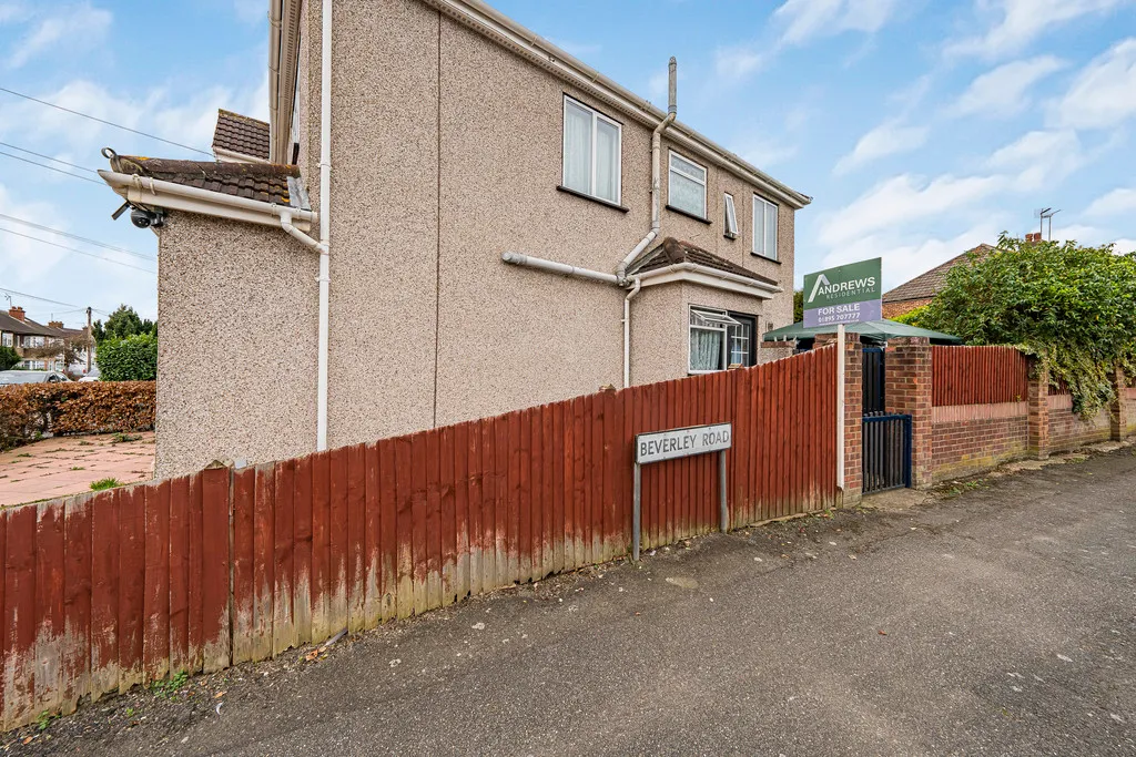 Whitby Road, Ruislip, photo 23