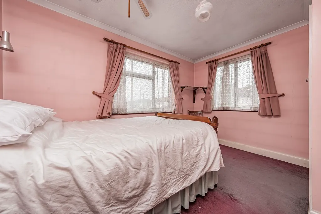 Whitby Road, Ruislip, photo 35