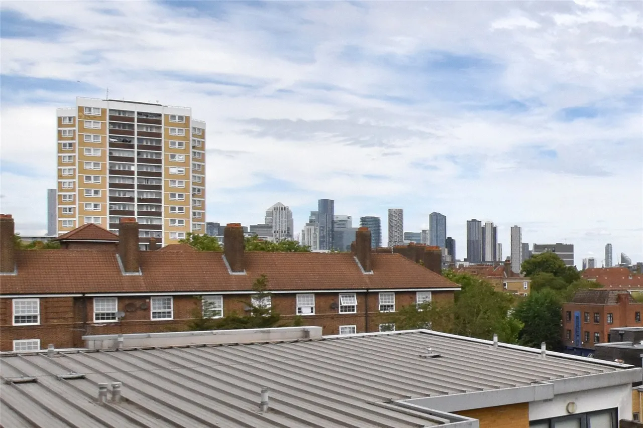 Tarves Way, Greenwich, London, SE10, photo 9