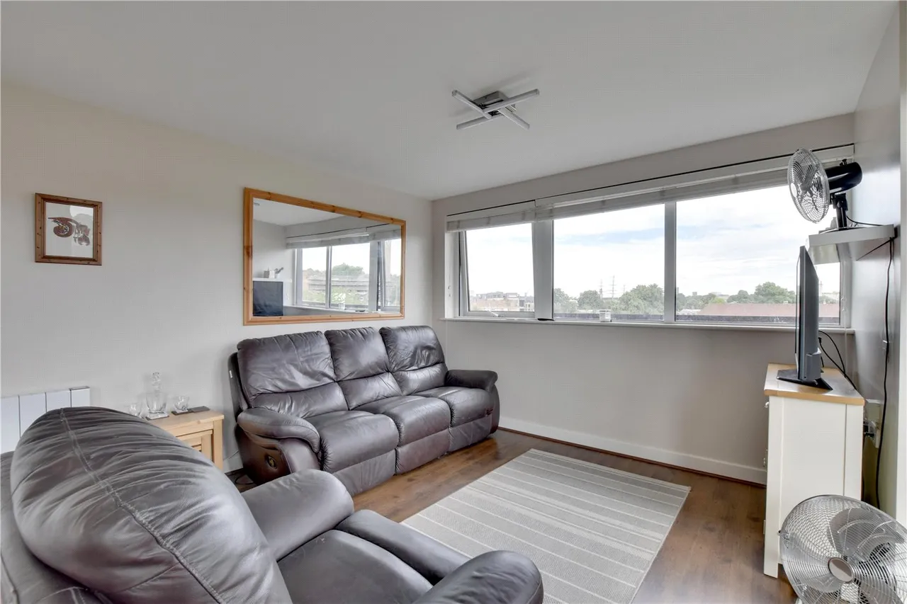 Tarves Way, Greenwich, London, SE10, photo 7