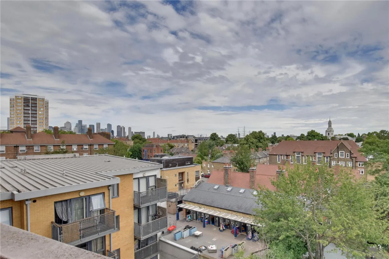Tarves Way, Greenwich, London, SE10, photo 8