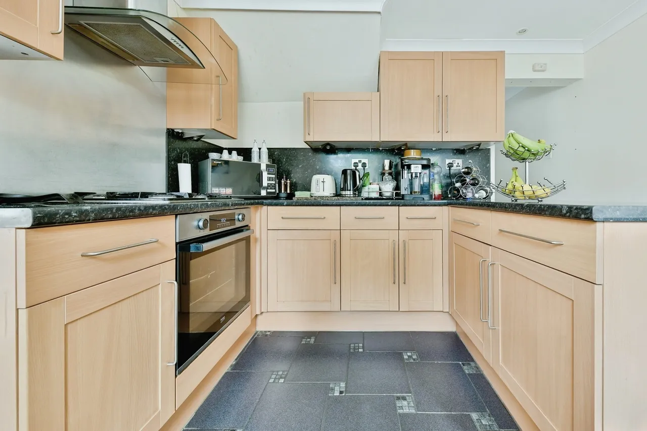 Rudd Close, Stevenage, Hertfordshire, SG2, photo 8