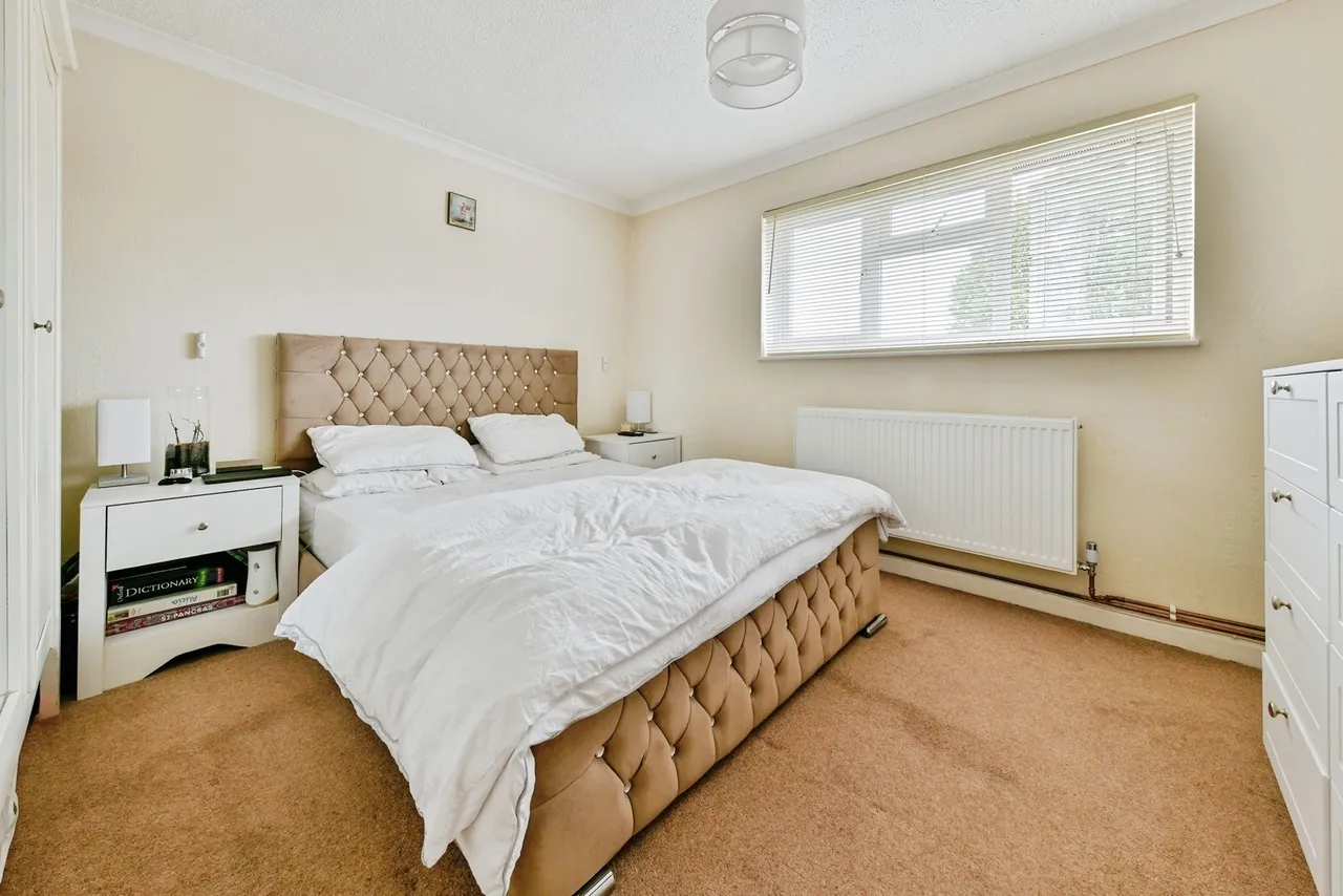 Rudd Close, Stevenage, Hertfordshire, SG2, photo 10