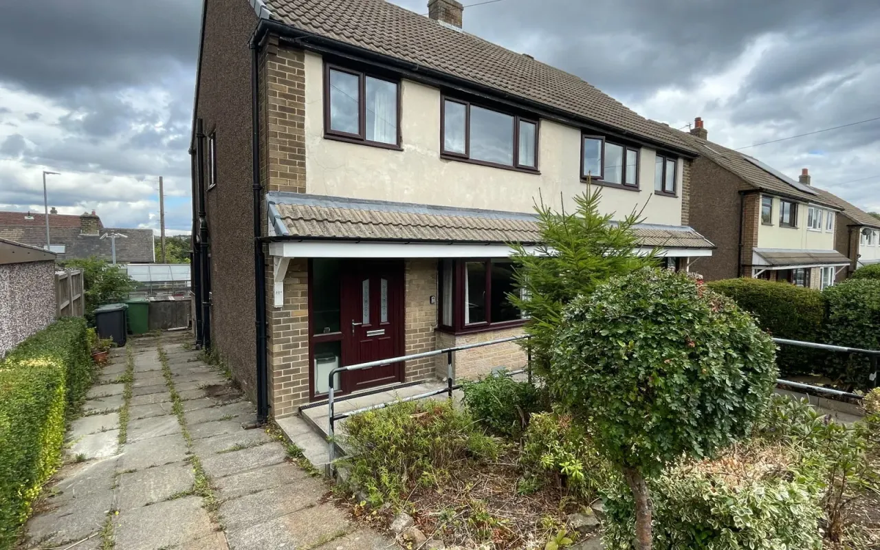 Abbey Drive, Shepley, photo 13