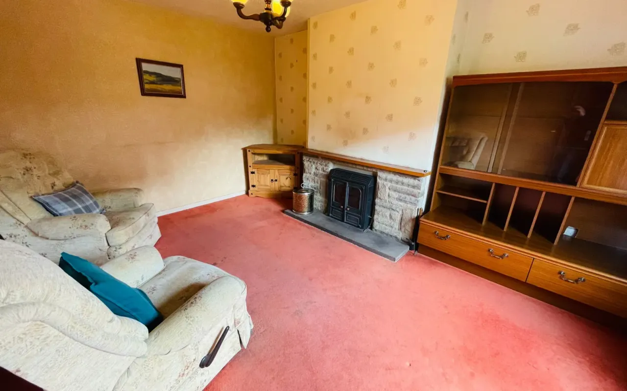 Abbey Drive, Shepley, photo 4