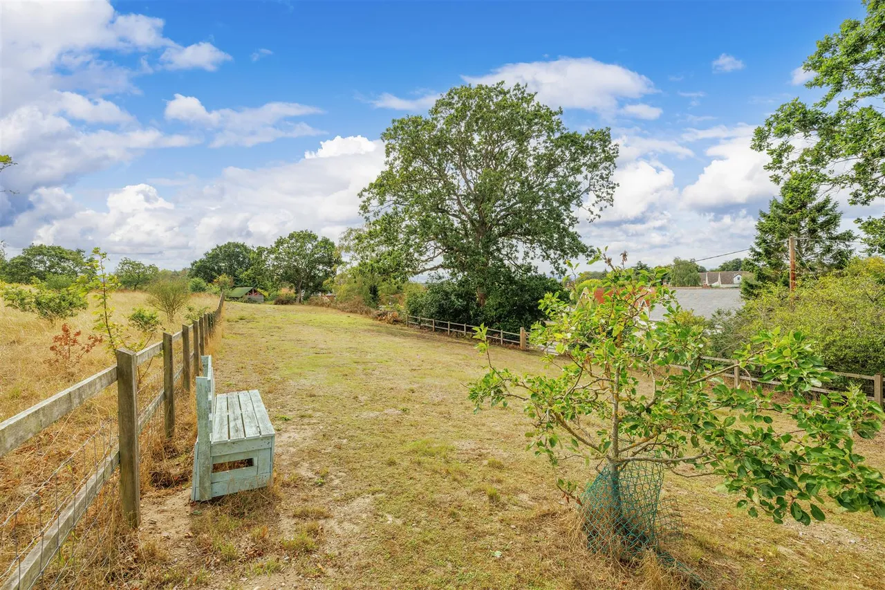 The Street, Holton, IP19, photo 17