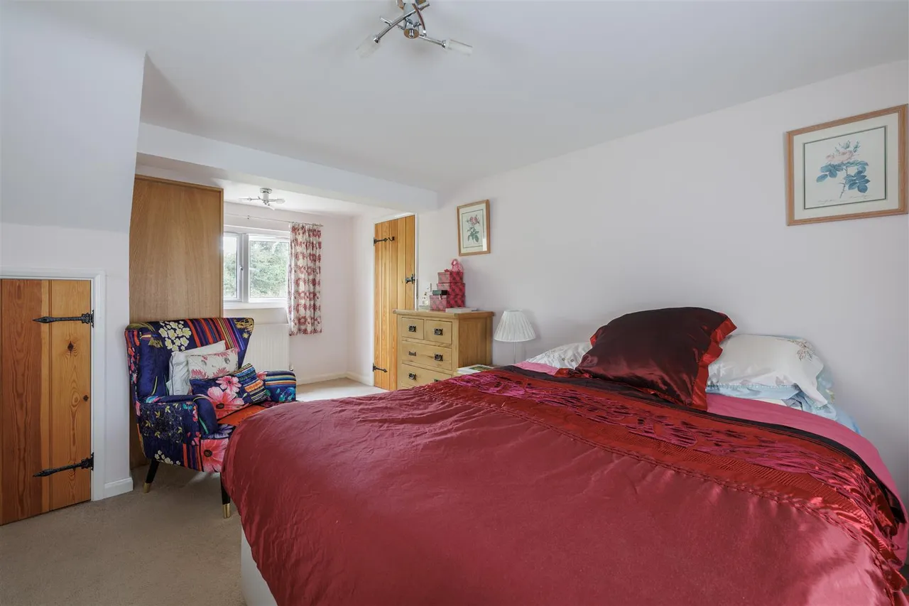 The Street, Holton, IP19, photo 10