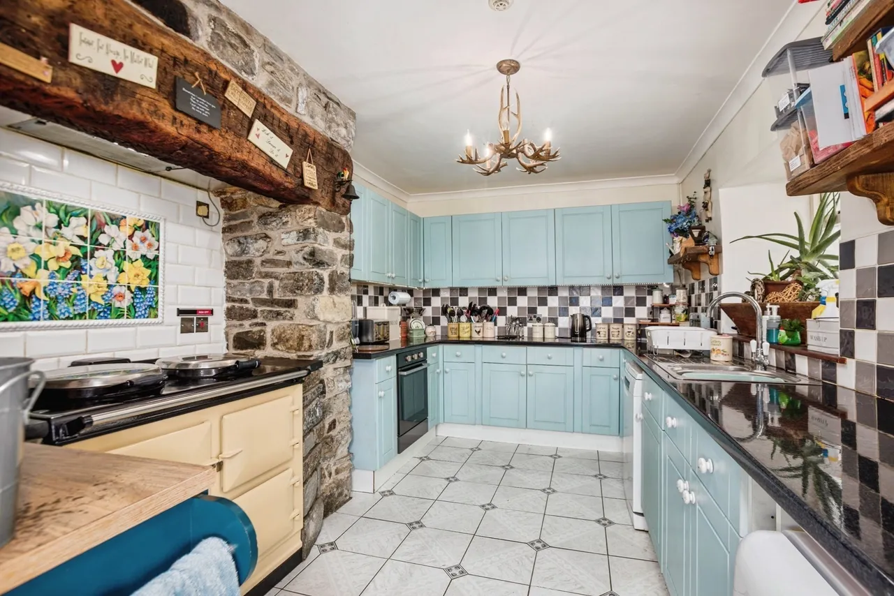 High Street, Lampeter, SA48, photo 5