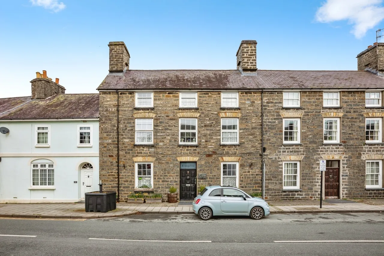 High Street, Lampeter, SA48, photo 33