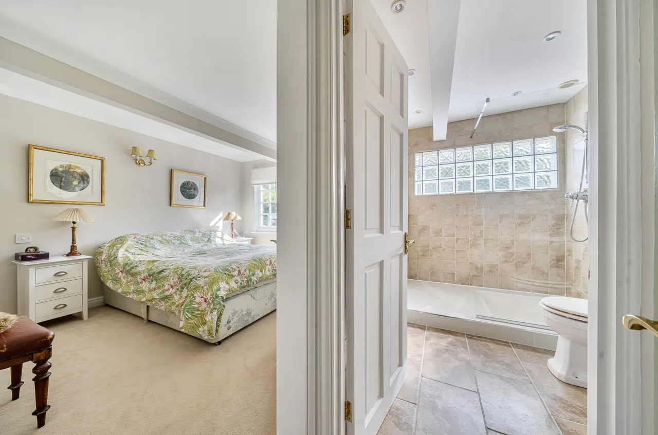 High Street, Hartfield, East Sussex, TN7 4AE, photo 12