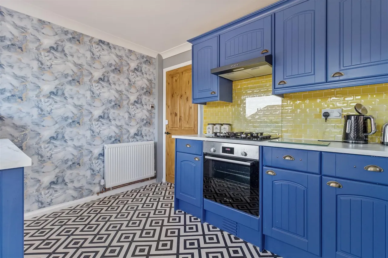 Hurley Road, Worthing, photo 10