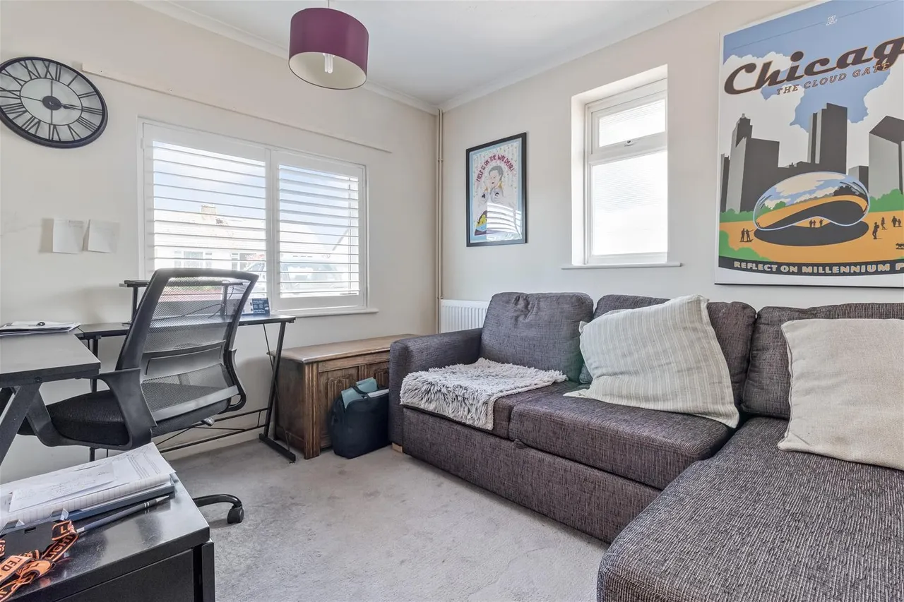 Hurley Road, Worthing, photo 11