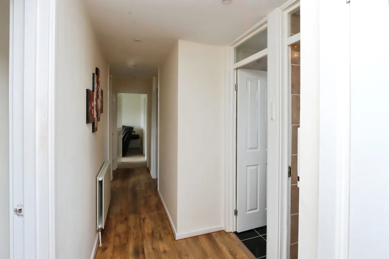 Oakamoor Close, CHESTERFIELD, photo 5