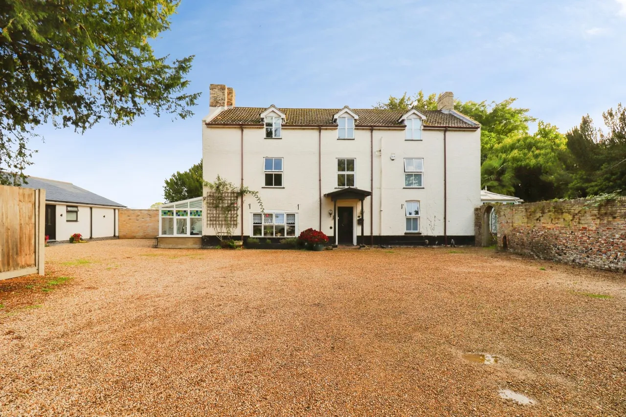 9 bed house for sale, Rectory Lane, Brandon, IP27
