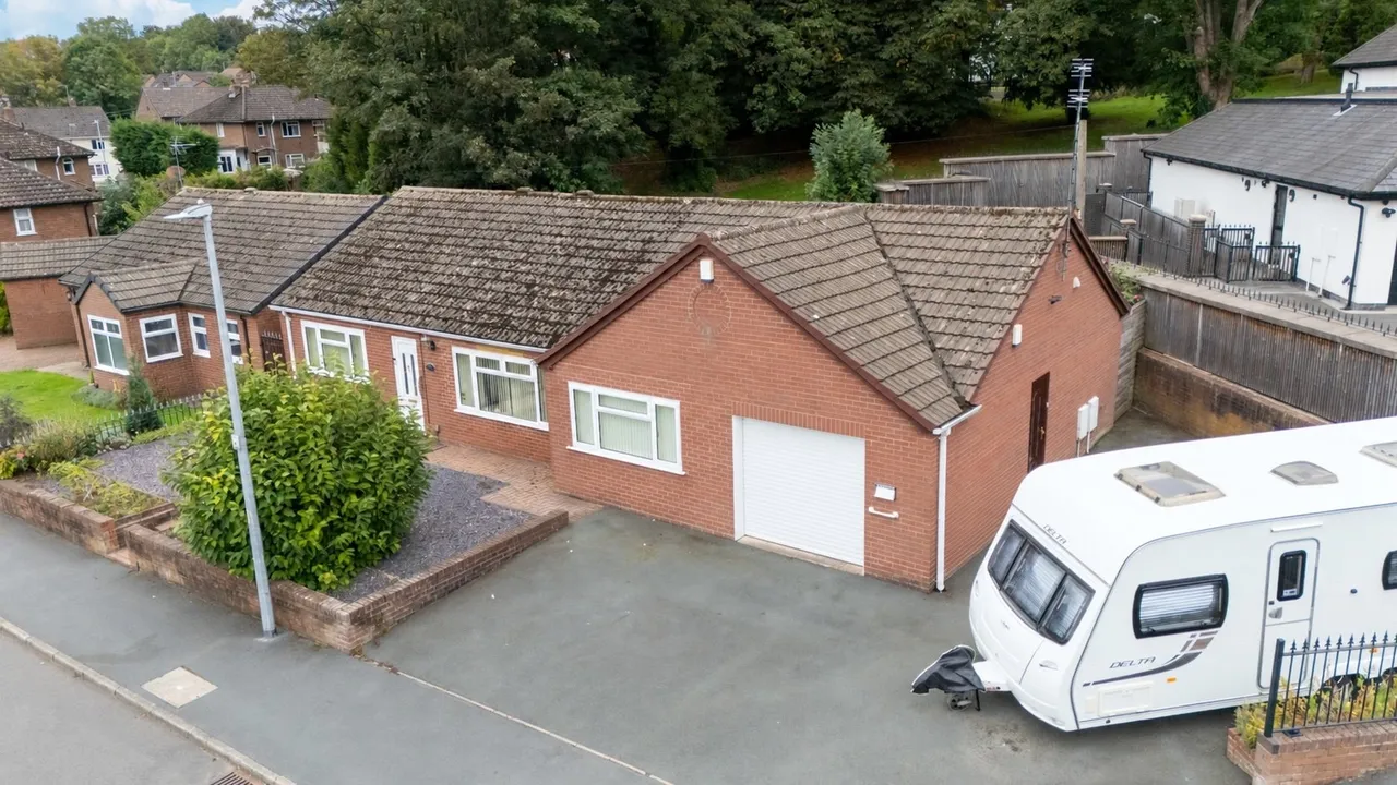 3 bed house for sale, Vicar Street, Oakengates, TF2