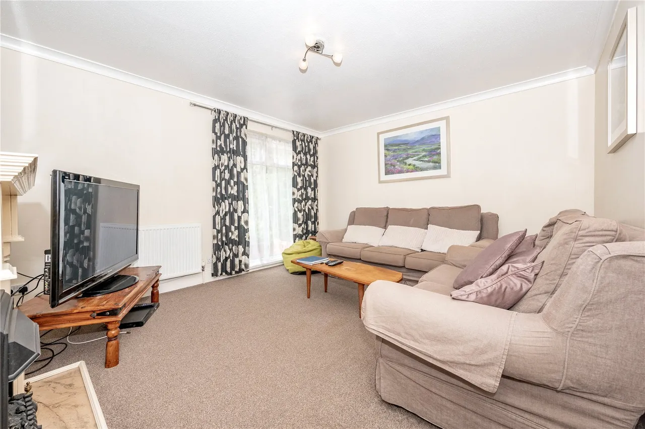 Huntington Close, Redditch, Worcestershire, B98 0NF, photo 8