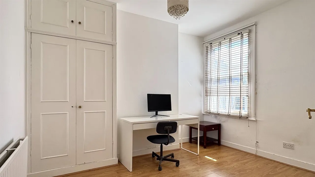 Doyle Gardens, London, NW10, photo 8