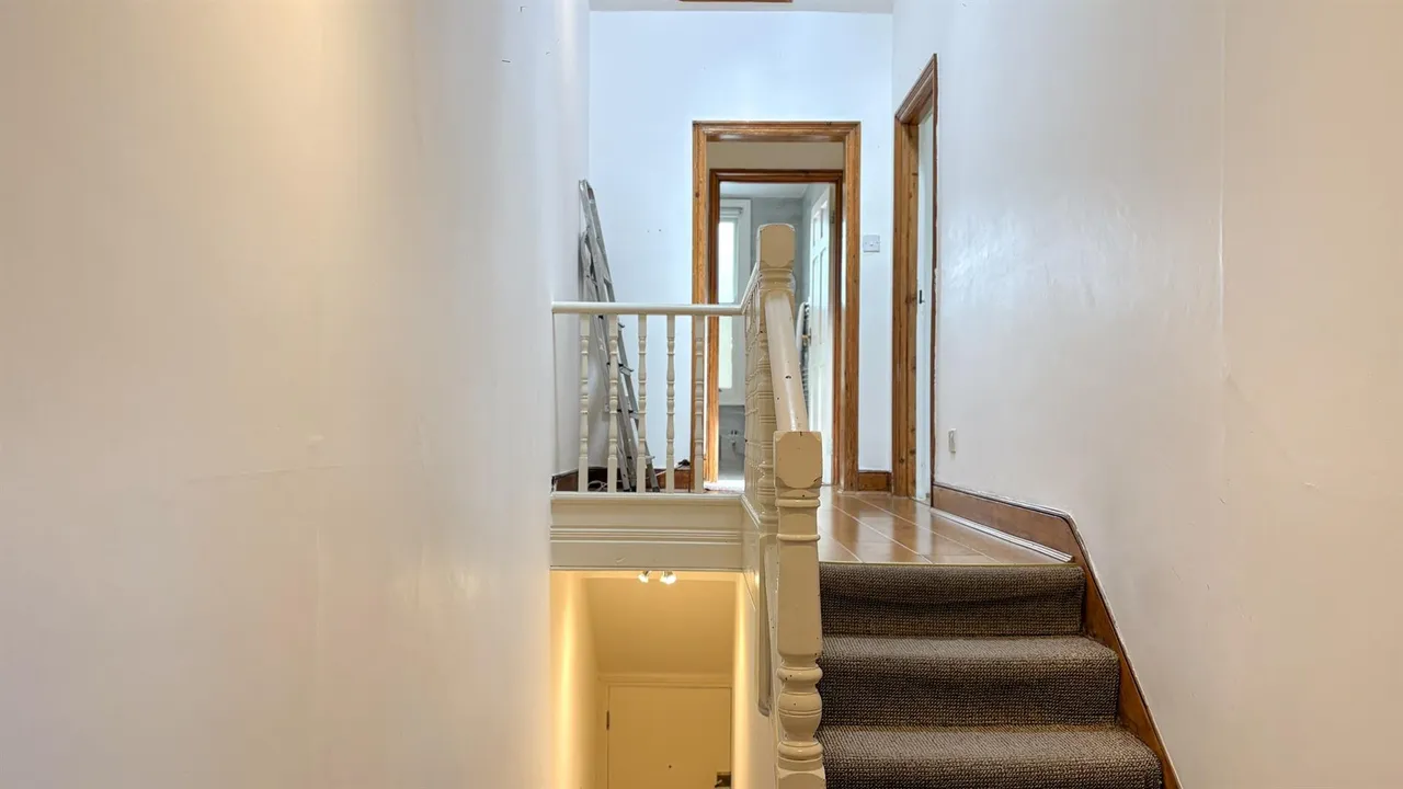 Doyle Gardens, London, NW10, photo 15