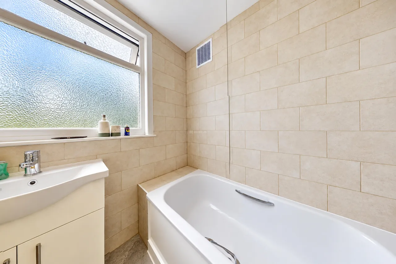 Berkshire Gardens, N13, photo 9