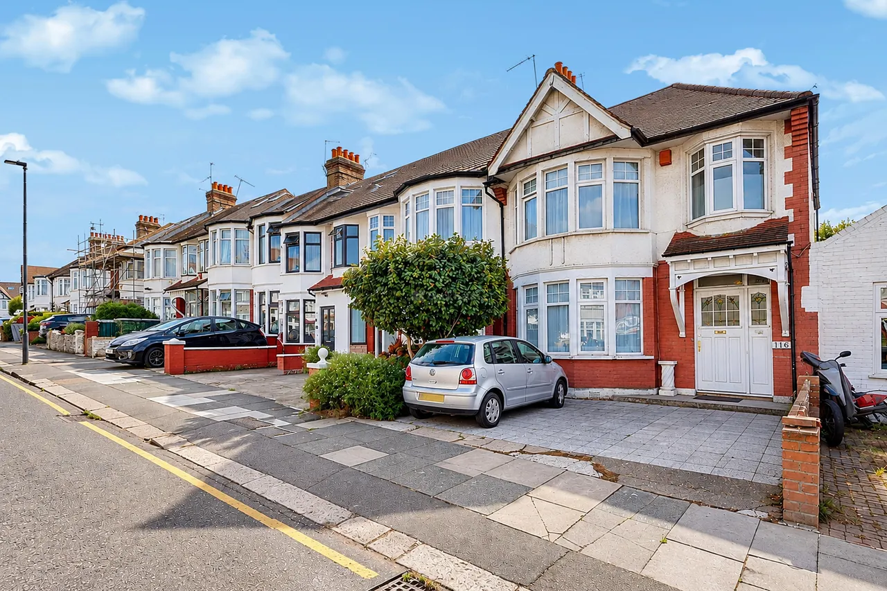 Berkshire Gardens, N13, photo 12