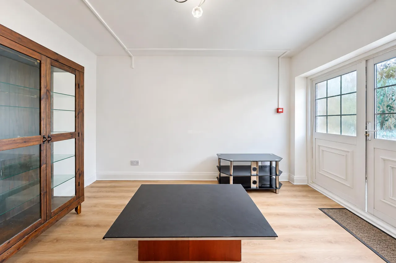 Berkshire Gardens, N13, photo 3