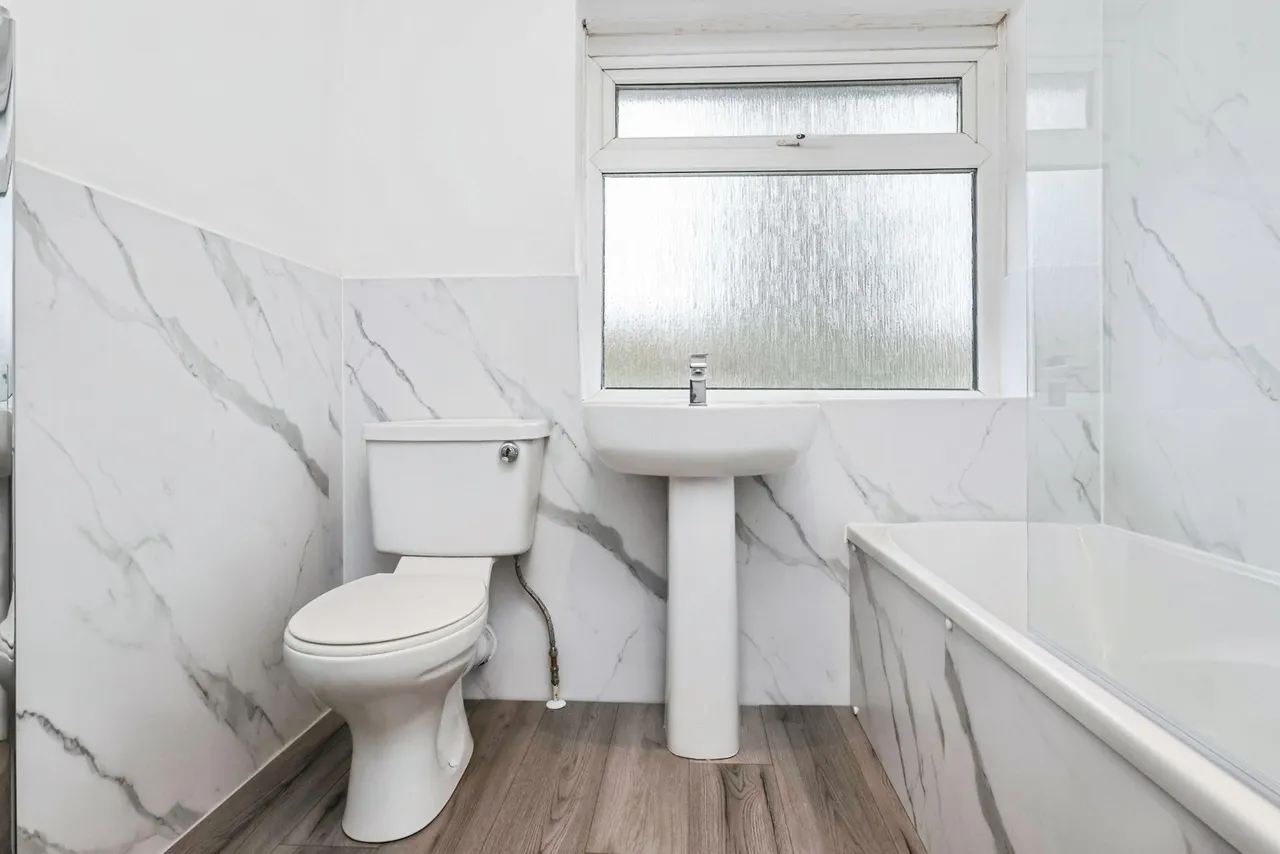 Kings Road, Kingstanding, B44, photo 8