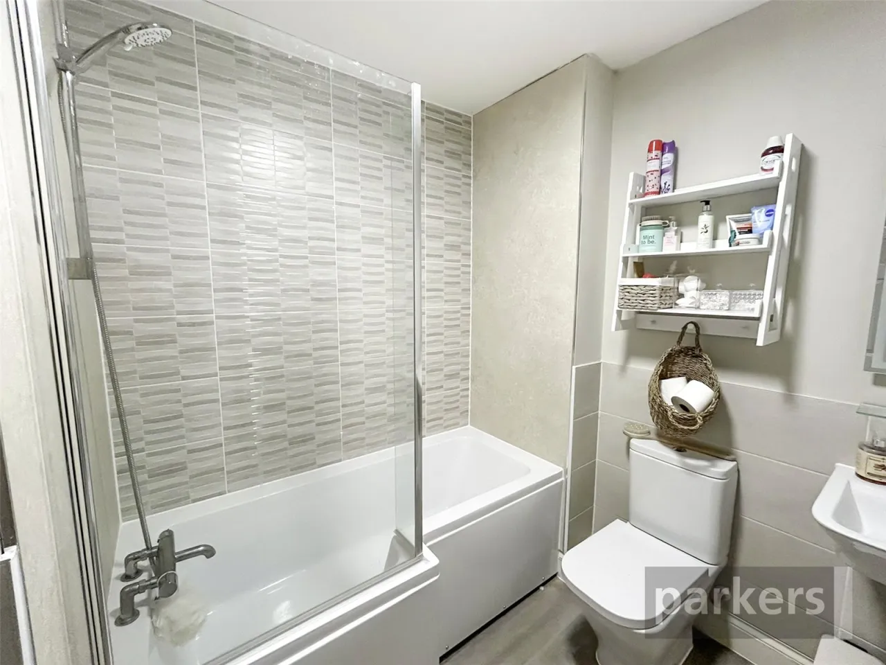 Florey Place, Aston, OX18, photo 10