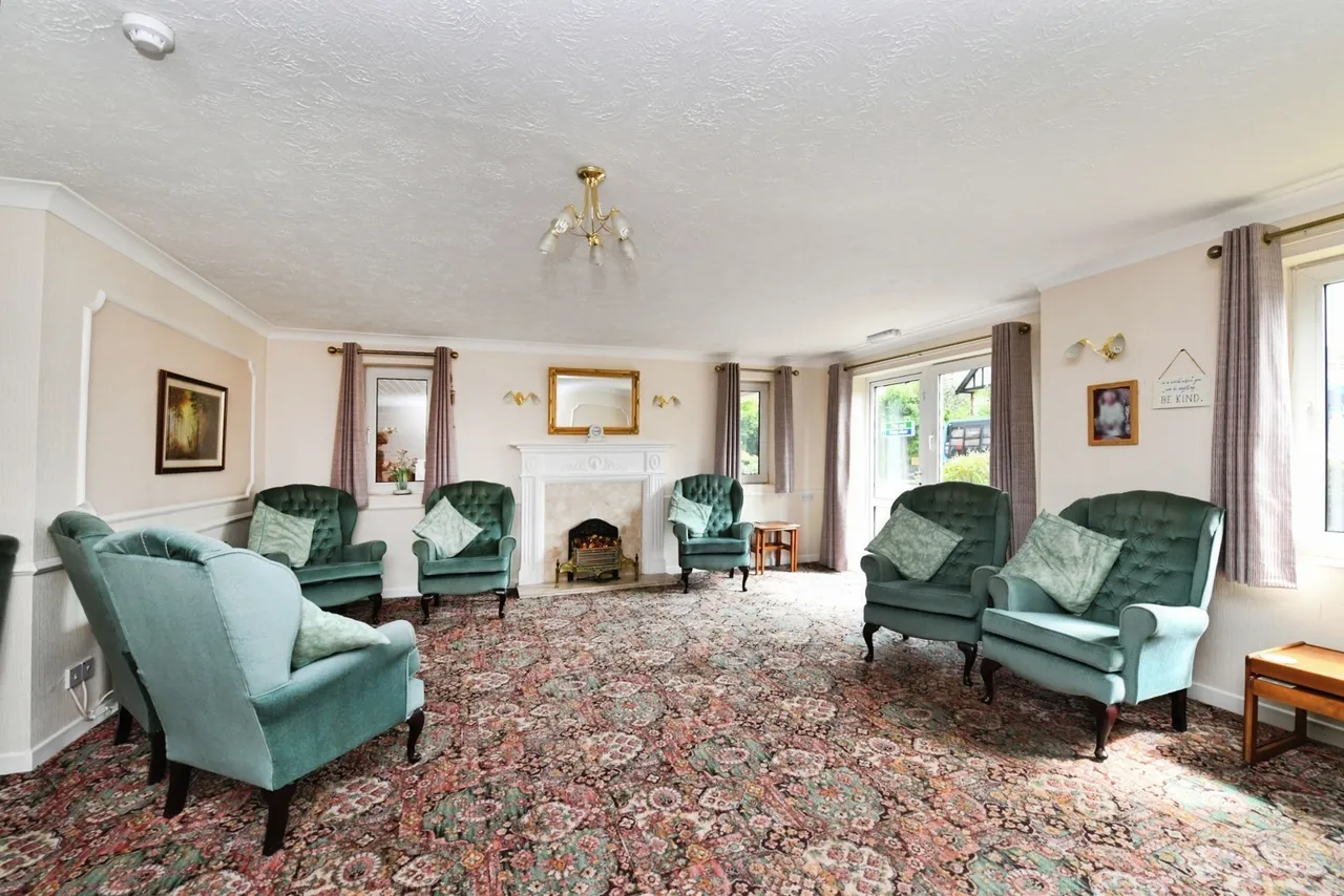 Station Road, Thorpe Bay, Essex, SS1, photo 7