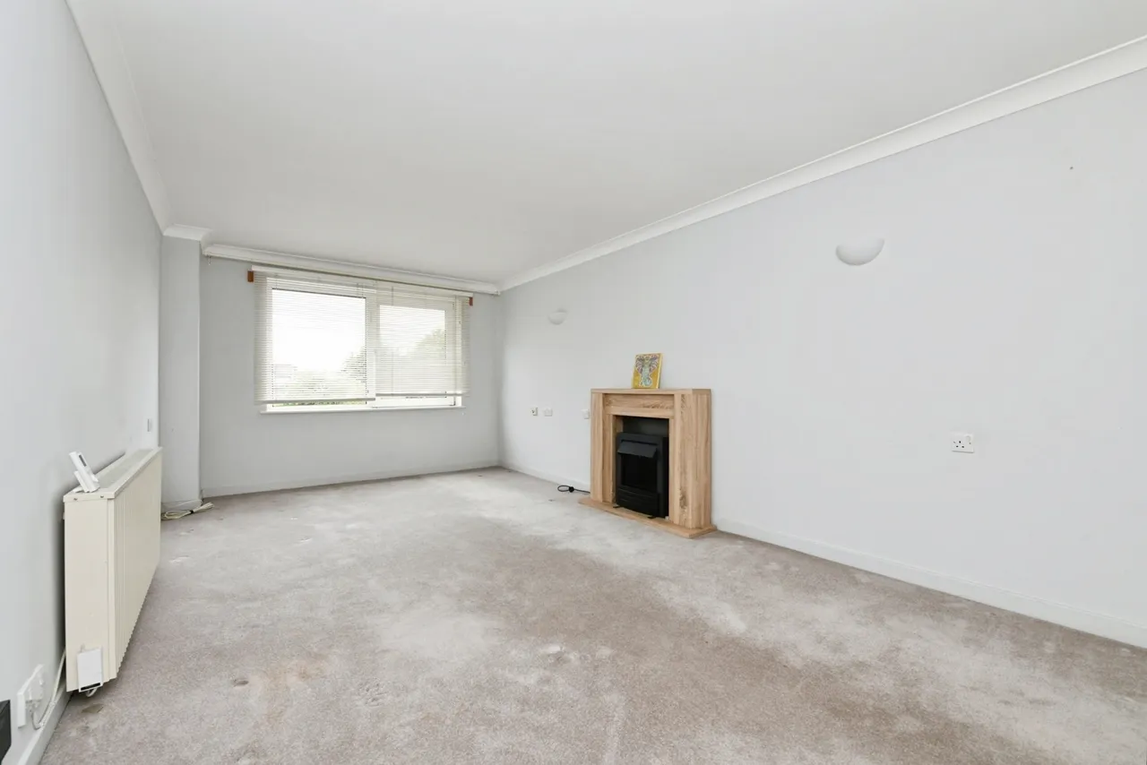 Station Road, Thorpe Bay, Essex, SS1, photo 13