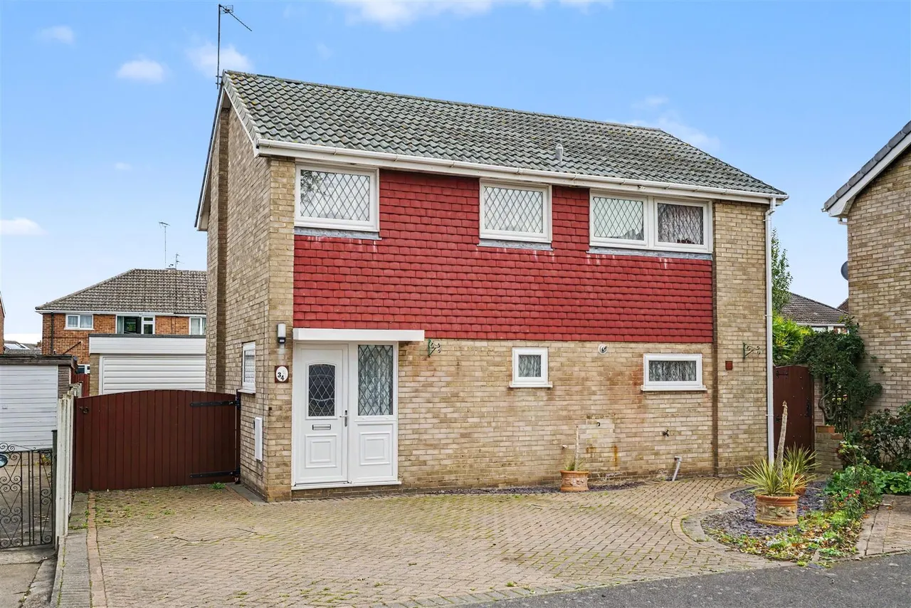 4 bed house for sale, Peakdale Close, Long Eaton, NG10