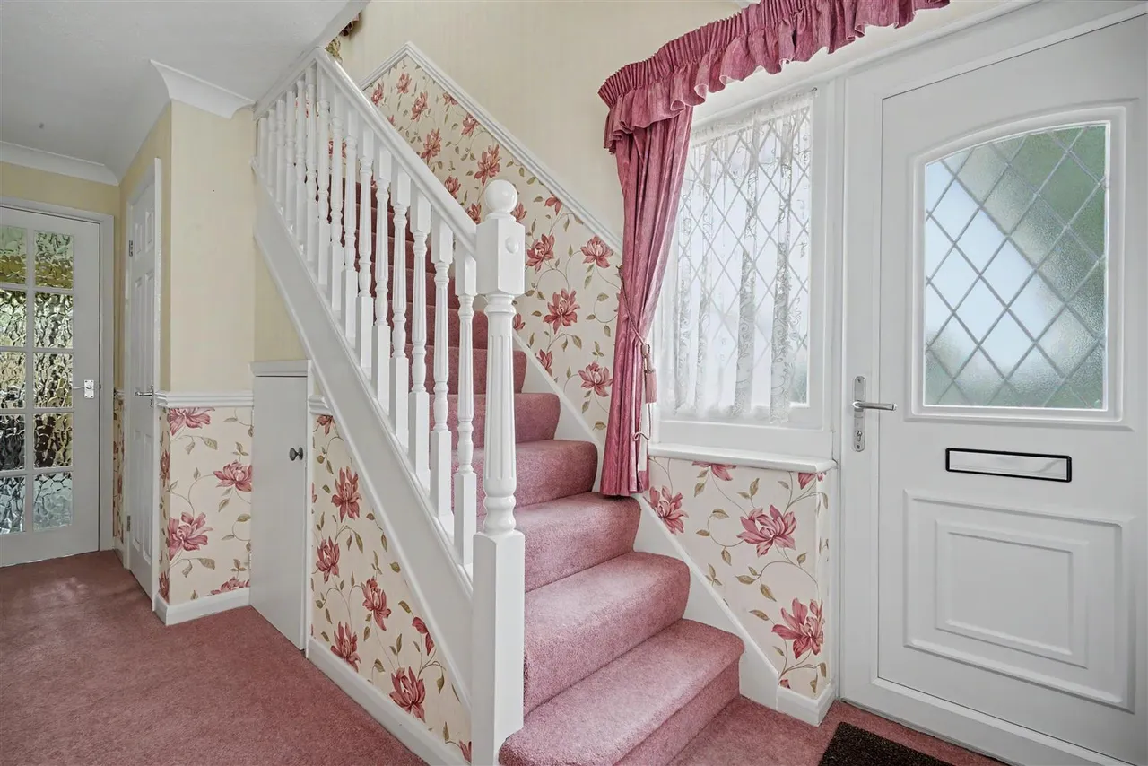 Peakdale Close, Long Eaton, NG10, photo 5