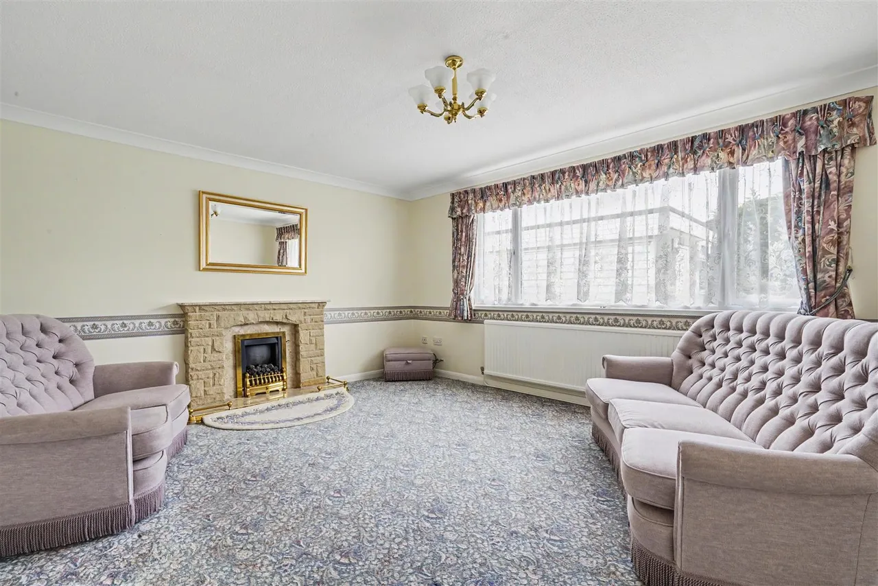 Peakdale Close, Long Eaton, NG10, photo 2