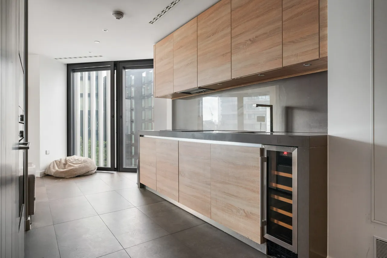 Chronicle Tower, City Road, London EC1V, photo 4