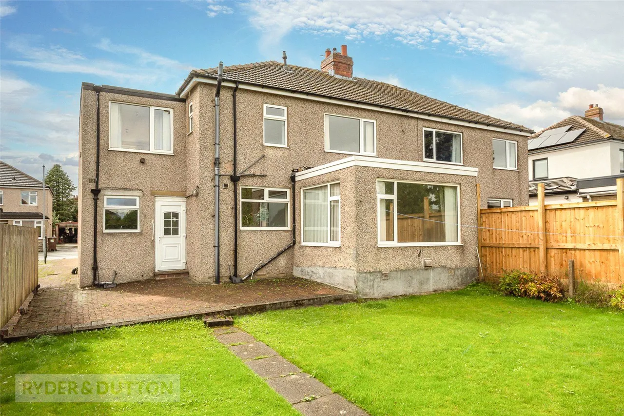 Goldington Avenue, Oakes, HD3, photo 20