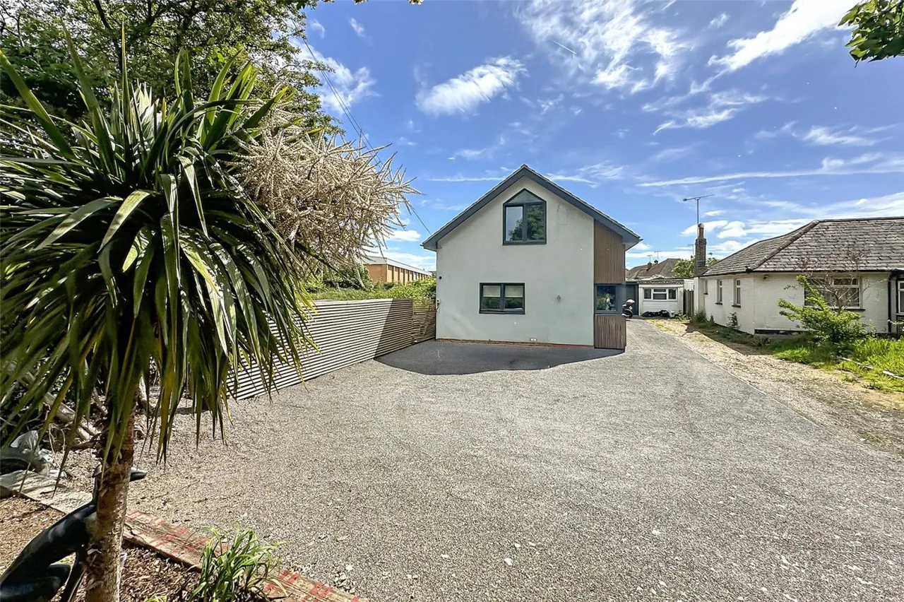 Rustington, BN16, photo 22