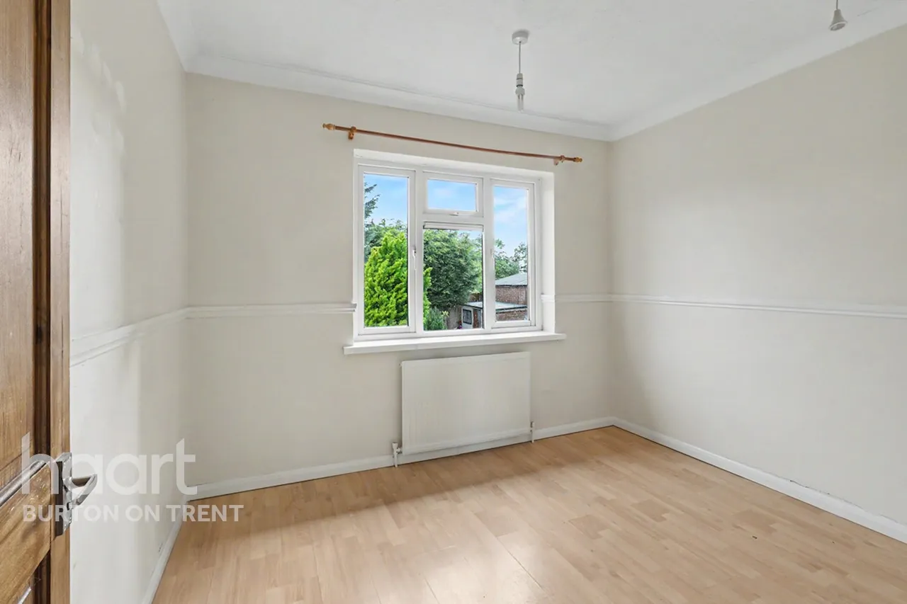 Lincoln Way, Swadlincote, DE11, photo 7