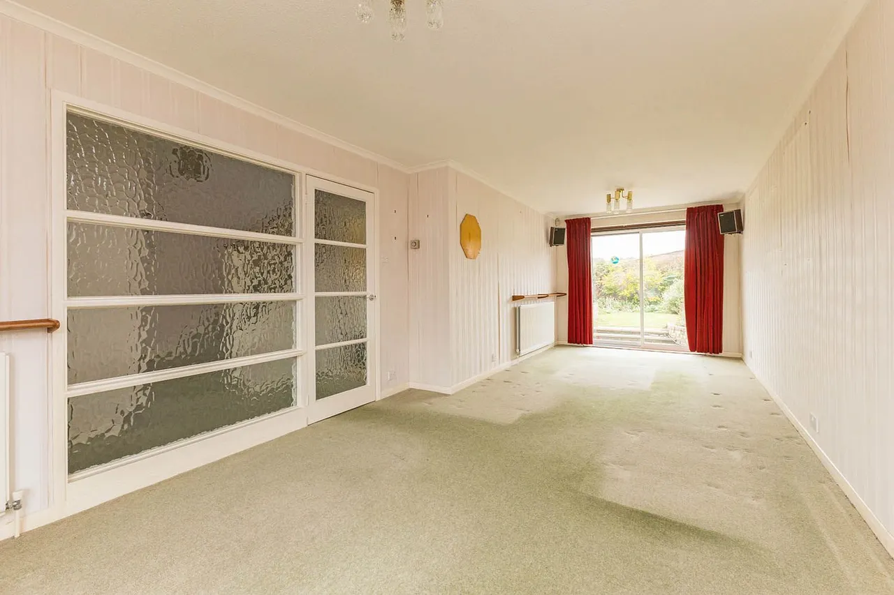 Lyneham Gardens, Cranbrook Drive, Maidenhead, Berkshire, photo 4