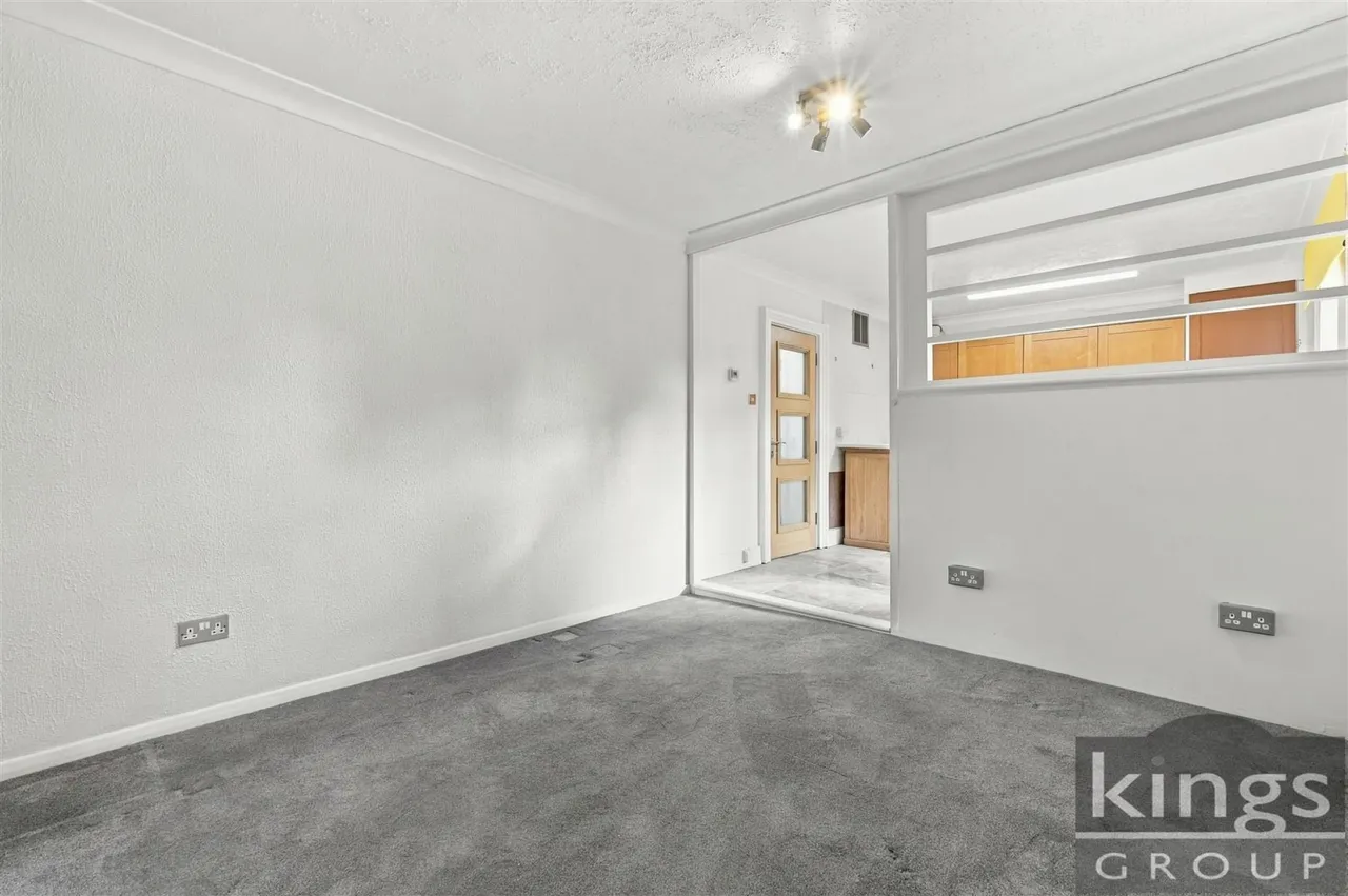 Bycullah Road, photo 8