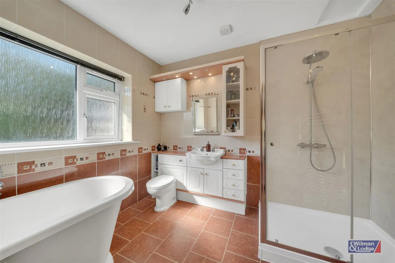 Shoebridge Avenue, Eastburn, BD20 8UZ, photo 17