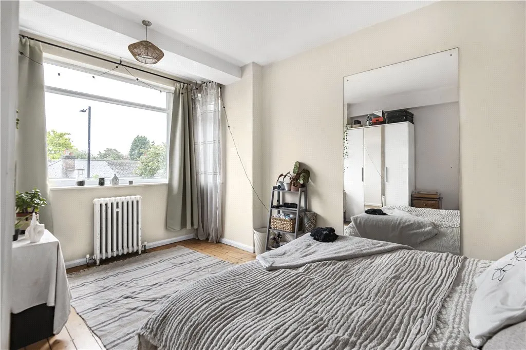 Upper Richmond Road, London, SW15, photo 11