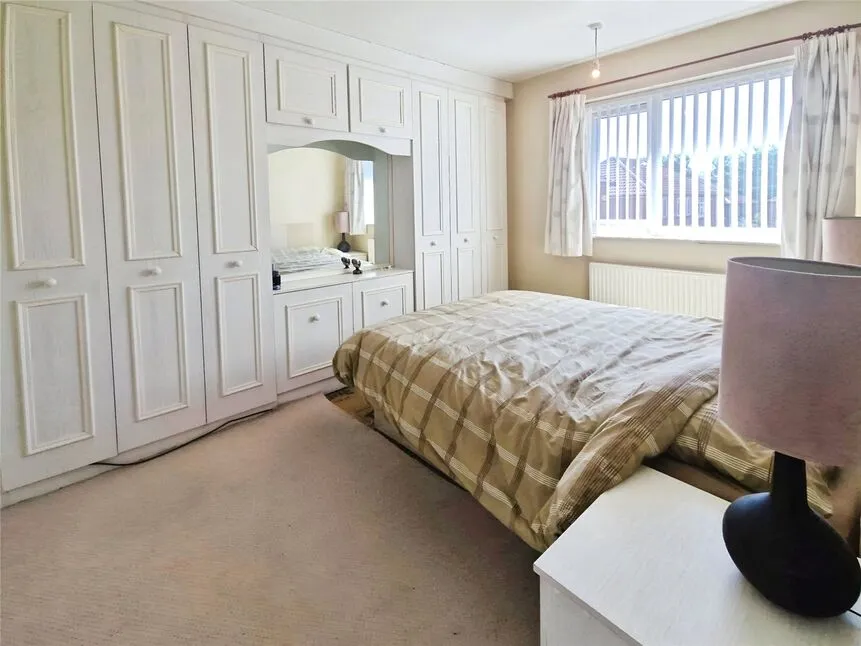 Elmwood Grove, Farnworth, BL4, photo 5
