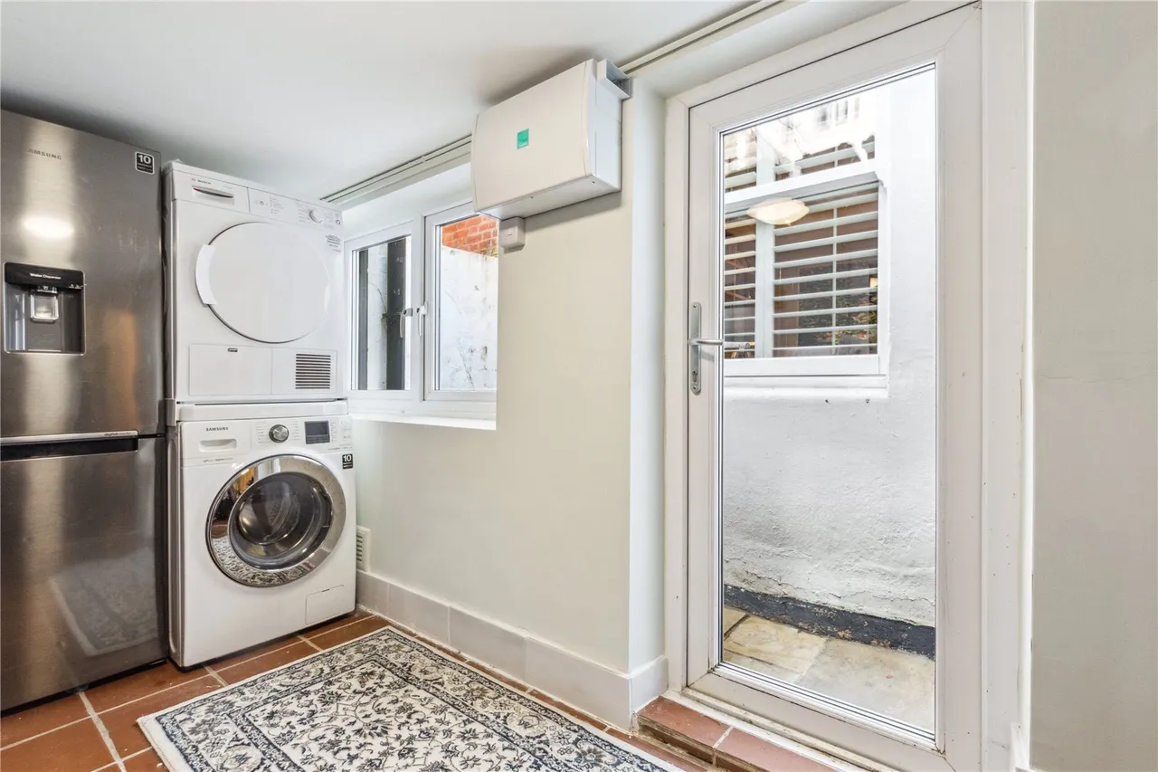 Rockley Road, London, W14, photo 9